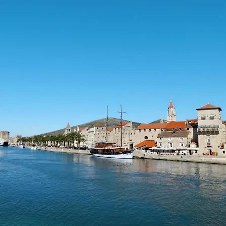 Apartment Culic-1 By Interhome Trogir
