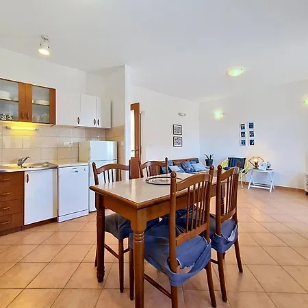 Apartman Culic-1 By Interhome Trogir