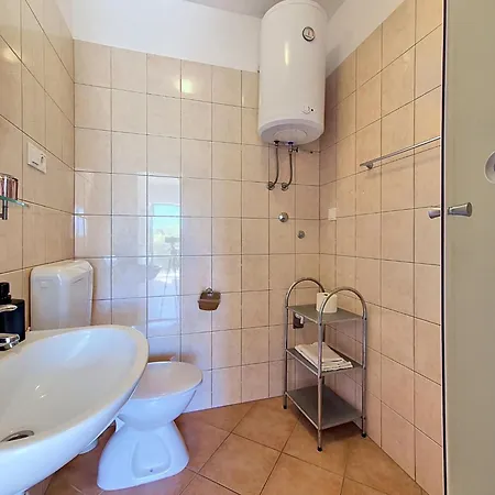 Apartman Culic-1 By Interhome *